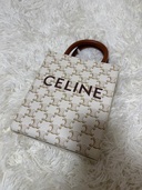 バーティカルカバ　ミニ（ブランドバッグ）の商品画像 - 査定依頼日：2025年10月26日 - 最高査定価格：100,000円