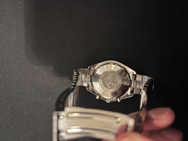 オメガ スピードマスター 3511.50？（高級時計）の商品画像 - 査定依頼日：2025年11月25日 - 最高査定価格：250,000円