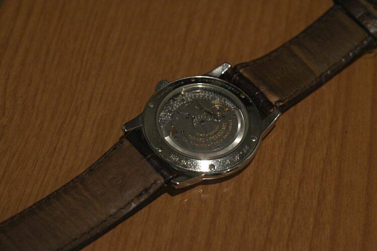 その他 ジラールベルゴ 9052（高級時計）の商品画像 - 査定依頼日：2025年10月19日 - 最高査定価格：420,000円