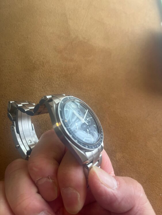 ムーンウォッチ（高級時計）の商品画像 - 査定依頼日：2025年5月29日 - 最高査定価格：650,000円