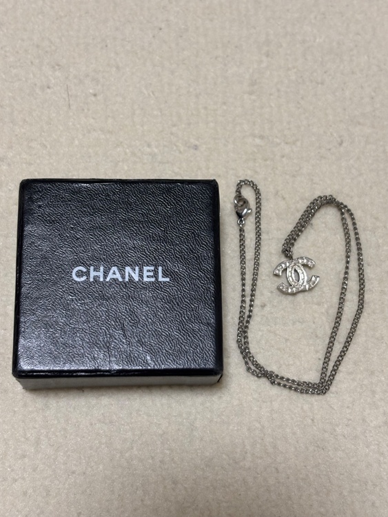 ネックレス（ブランド財布・小物）の商品画像 - 査定依頼日：2026年4月16日 - 最高査定価格：37,000円