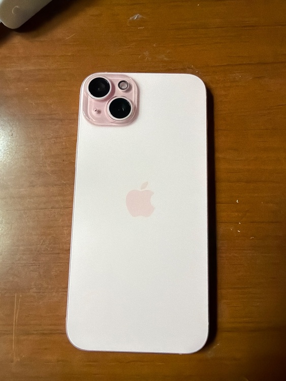 iPhone iPhone 15 Plus 128GB au（スマホ）の商品画像 - 査定依頼日：2026年9月25日 - 最高査定価格：68,000円