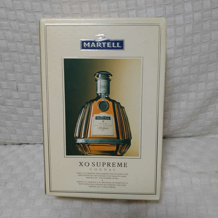 ブランデー マーテル （お酒）の商品画像 - 査定依頼日：2024年12月15日 - 最高査定価格：18,000円