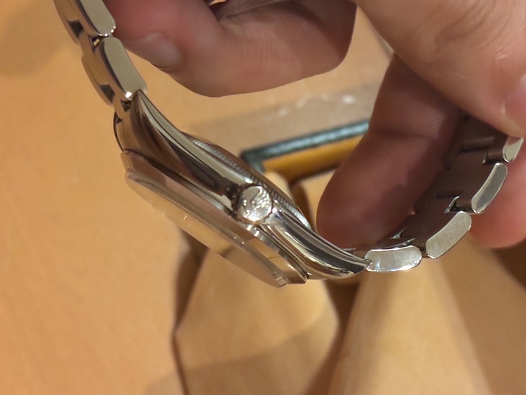 ロレックス エクスプローラー 14270（高級時計）の商品画像 - 査定依頼日：2025年9月30日 - 最高査定価格：920,000円