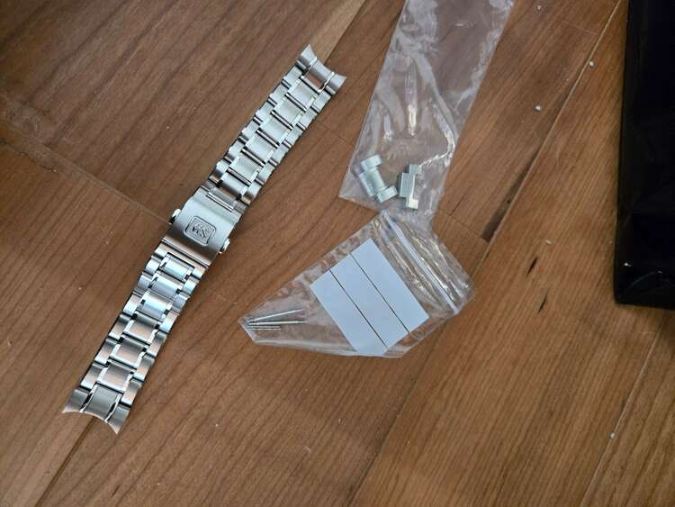 セイコー グランドセイコー Sbg（高級時計）の商品画像 - 査定依頼日：2025年5月3日 - 最高査定価格：245,000円