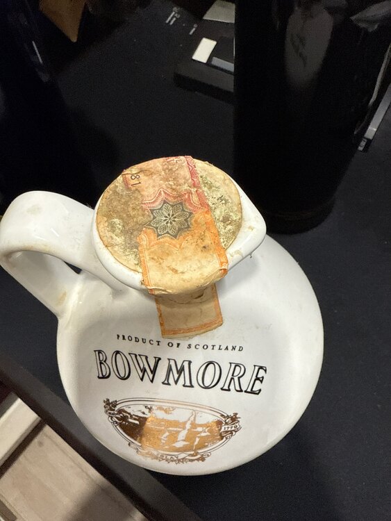 Bowmore15（お酒）の商品画像 - 査定依頼日：2025年4月17日 - 最高査定価格：45,000円