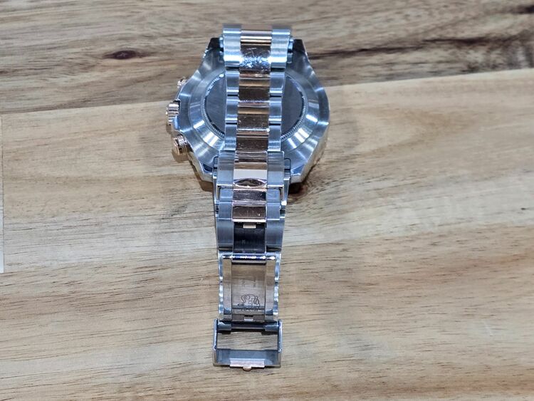 ヨットマスター２（高級時計）の商品画像 - 査定依頼日：2025年6月14日 - 最高査定価格：3,300,000円