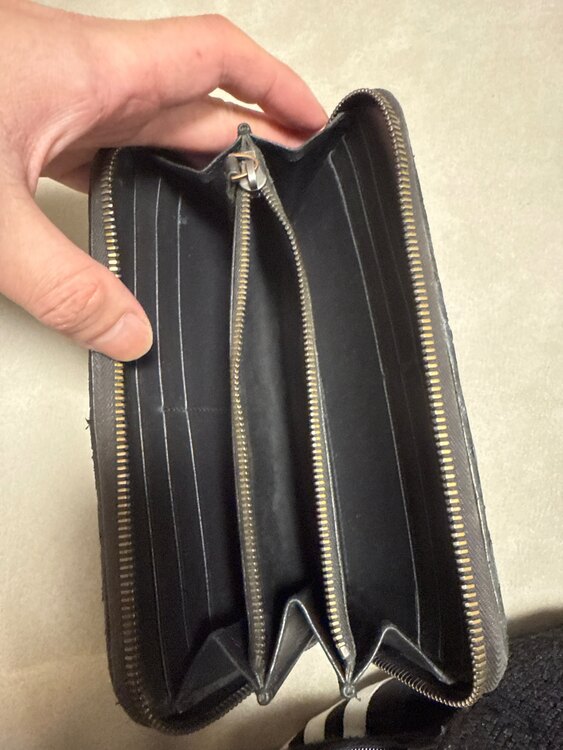 ボッテガ・ヴェネタ  （ブランドバッグ）の商品画像 - 査定依頼日：2025年3月31日 - 最高査定価格：25,000円