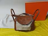 リンディ26 ゴールド（ブランドバッグ）の商品画像 - 査定依頼日：2025年3月29日 - 最高査定価格：1,300,000円