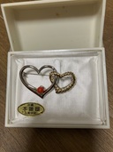 珊瑚のブローチ（宝石）の商品画像 - 査定依頼日：2025年9月26日 - 最高査定価格：150,000円