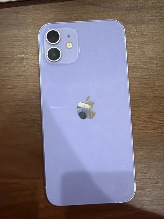 iPhone 12 64GB au（スマホ）の商品画像 - 査定依頼日：2026年5月13日 - 最高査定価格：24,000円
