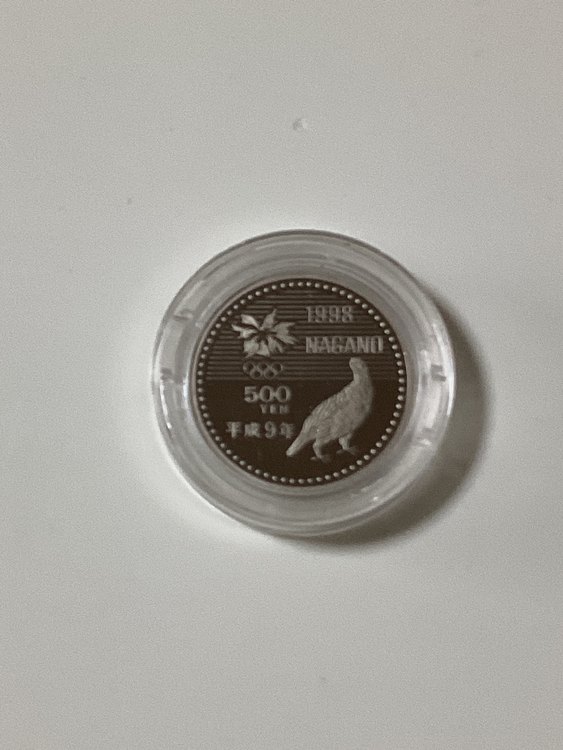 長野冬季五輪記念1万円金貨（フィギュアスケート）、500円硬貨（金・貴金属）の商品画像 - 査定依頼日：2023年9月14日 - 最高査定価格：10,000円