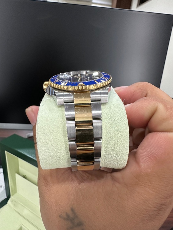 116613LB（高級時計）の商品画像 - 査定依頼日：2025年11月13日 - 最高査定価格：2,100,000円