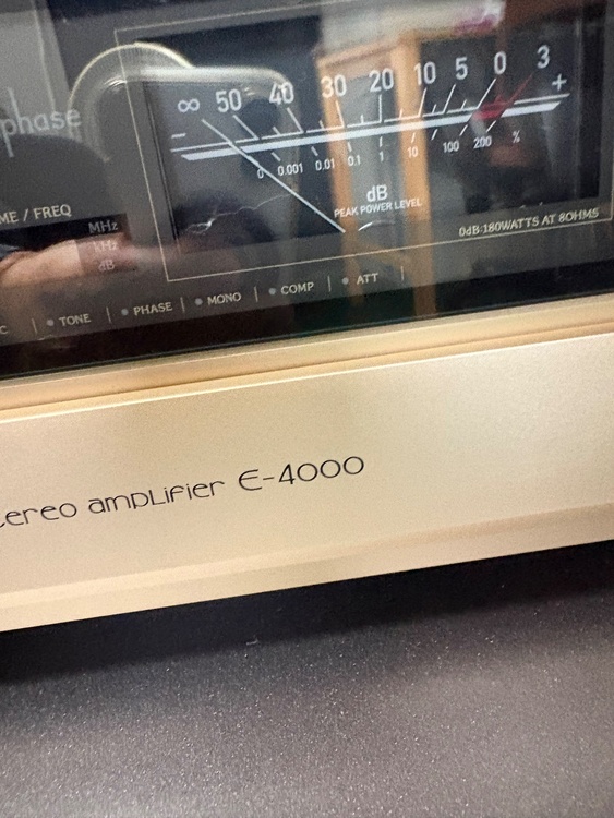 E-4000（オーディオ・スピーカー）の商品画像 - 査定依頼日：2026年8月17日 - 最高査定価格：500,000円