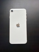 iPhone SE 第3世代（iPhone）の商品画像 - 中古 - 査定完了日：2026.07.26 - 最高査定価格：14,000円