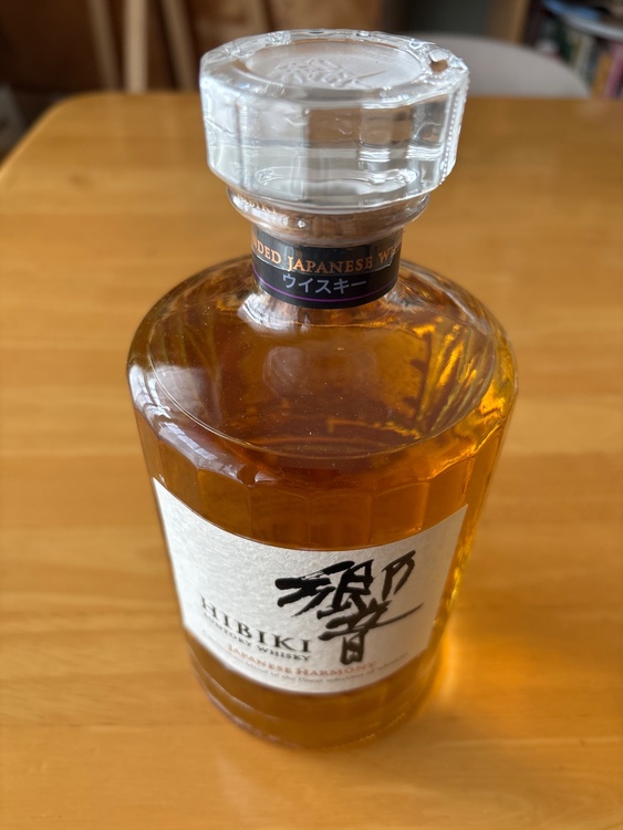 ウイスキー サントリー響 （お酒）の商品画像 - 査定依頼日：2026年2月24日 - 最高査定価格：9,500円