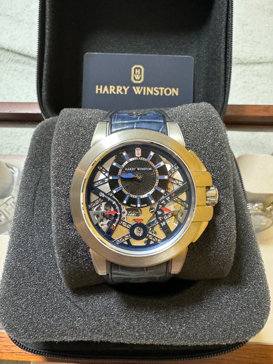 ハリーウィンストン HWオーシャン （高級時計）の商品画像 - 査定依頼日：2025年6月19日 - 最高査定価格：900,000円