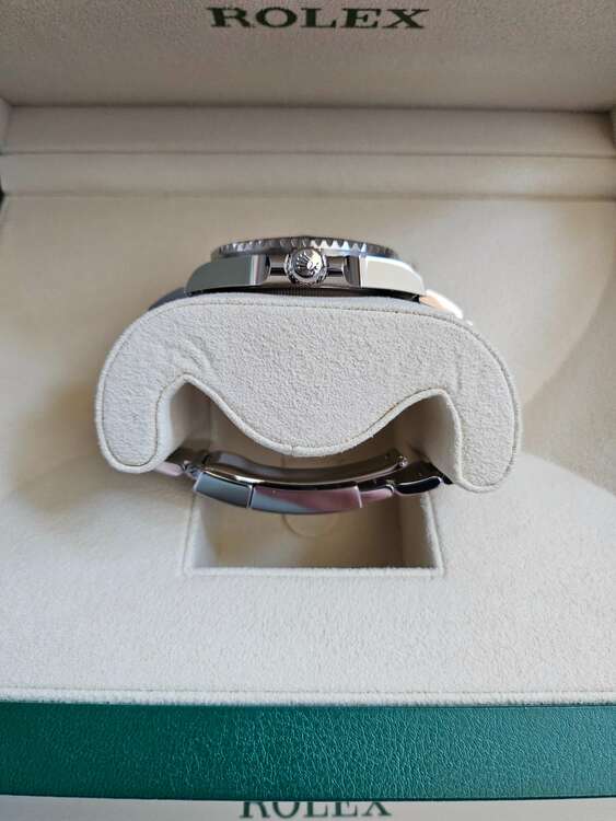 ロレックス GMTマスター 126719BLRO（高級時計）の商品画像 - 査定依頼日：2025年2月3日 - 最高査定価格：6,000,000円