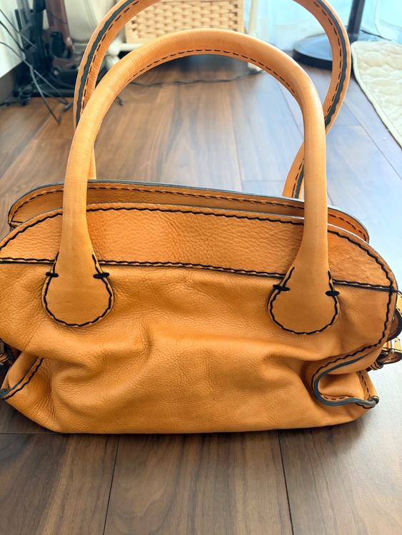 その他 クロエ （ブランドバッグ）の商品画像 - 査定依頼日：2026年1月17日 - 最高査定価格：23,000円