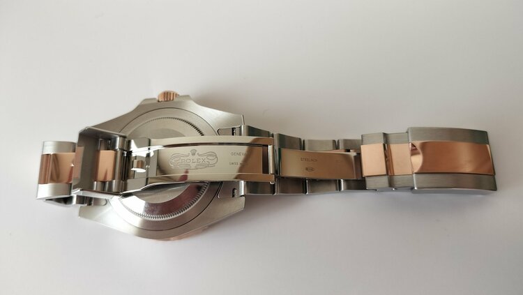 ロレックス GMTマスターII（高級時計）の商品画像 - 査定依頼日：2026年2月5日 - 最高査定価格：3,550,000円