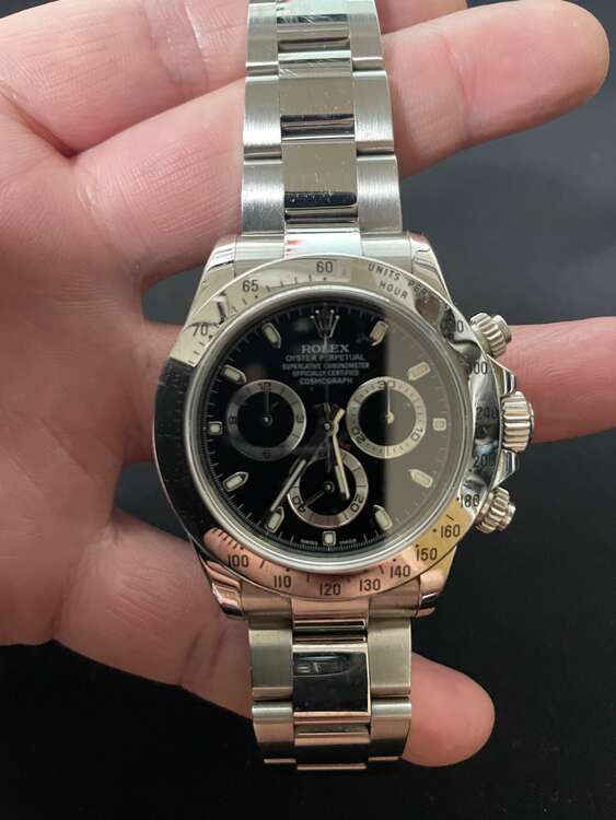 ロレックス デイトナ 116520（高級時計）の商品画像 - 査定依頼日：2025年3月21日 - 最高査定価格：3,000,000円