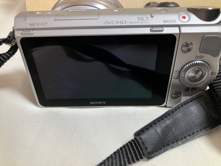SONY NEX-5T（カメラ）の商品画像 - 査定依頼日：2025年10月27日 - 最高査定価格：25,000円