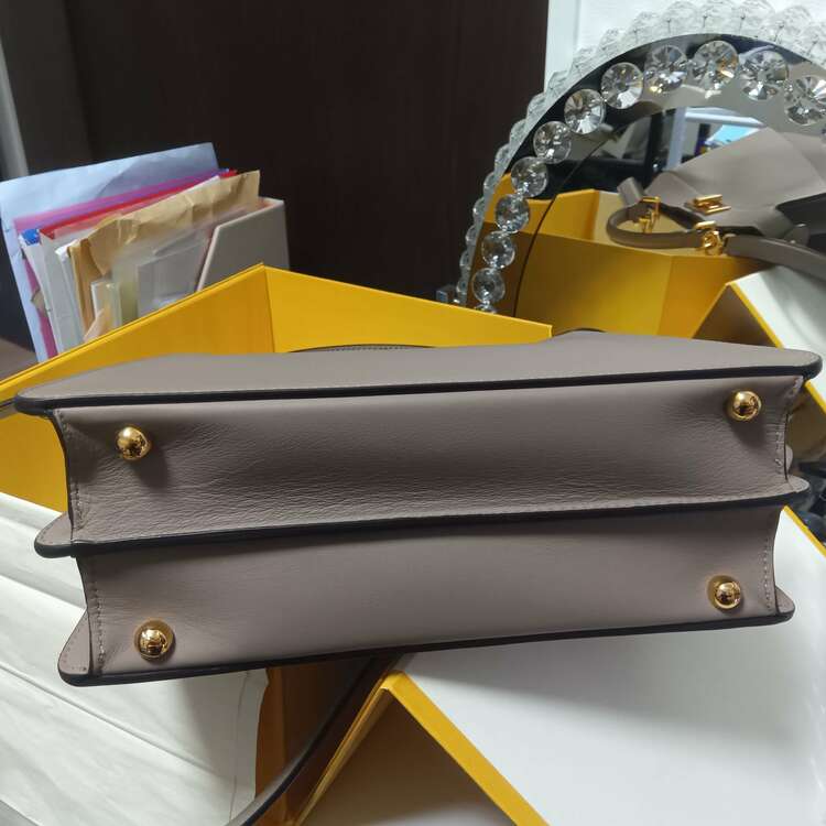 フェンディ  （ブランドバッグ）の商品画像 - 査定依頼日：2025年4月29日 - 最高査定価格：280,000円