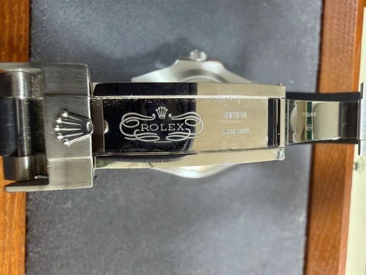 ロレックス サブマリーナー 12406（高級時計）の商品画像 - 査定依頼日：2026年2月28日 - 最高査定価格：2,000,000円