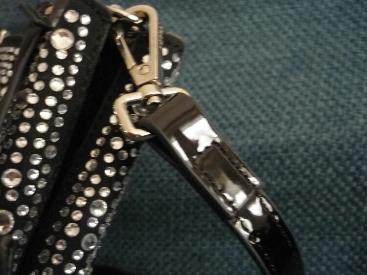 プラダ  （ブランドバッグ）の商品画像 - 査定依頼日：2025年10月3日 - 最高査定価格：200,000円