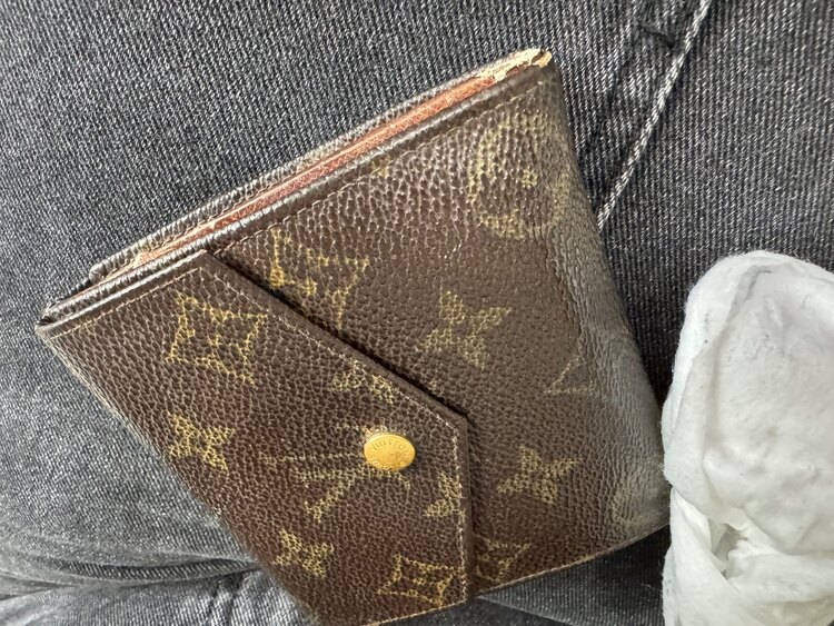 ルイヴィトン モノグラム （ブランドバッグ）の商品画像 - 査定依頼日：2025年4月30日 - 最高査定価格：3,000円