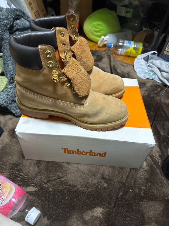 ティンバーランド6インチ プレミアム（古着・ファッション）の商品画像 - 査定依頼日：2026年1月20日 - 最高査定価格：100,000円