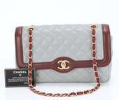 ショルダーバッグ（ブランドバッグ）の商品画像 - 査定依頼日：2025年3月31日 - 最高査定価格：320,000円