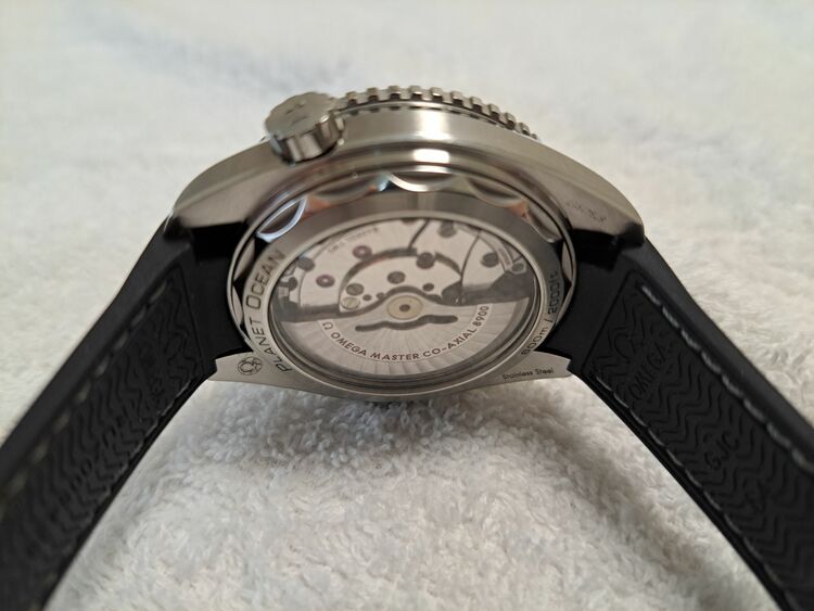 オメガ シーマスター  プラネットオーシャン 600M（高級時計）の商品画像 - 査定依頼日：2025年9月26日 - 最高査定価格：540,000円