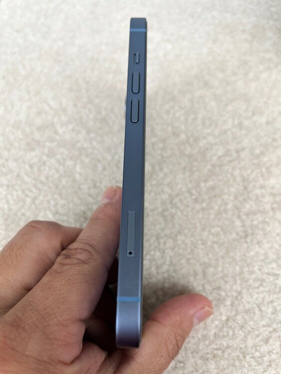 iPhone 14 256GB docomo（スマホ）の商品画像 - 査定依頼日：2025年5月9日 - 最高査定価格：54,000円