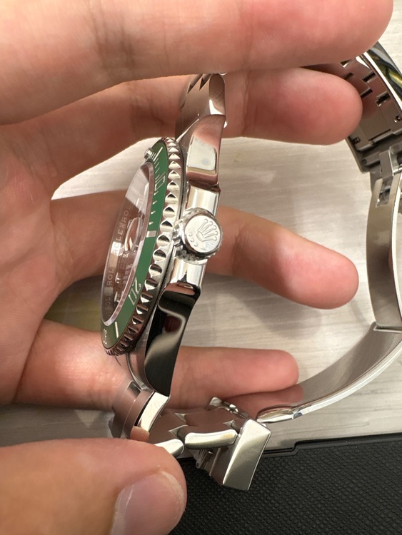 グリーンサブマリーナ（高級時計）の商品画像 - 査定依頼日：2025年9月27日 - 最高査定価格：2,200,000円