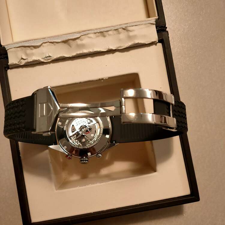 タグホイヤー カレラ （高級時計）の商品画像 - 査定依頼日：2025年1月31日 - 最高査定価格：130,000円