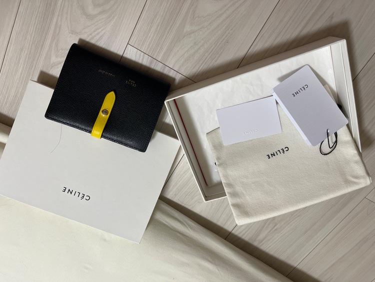 セリーヌ  （ブランドバッグ）の商品画像 - 査定依頼日：2025年9月18日 - 最高査定価格：15,000円