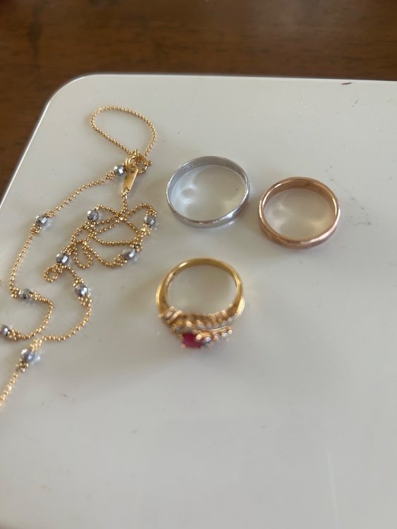 リング、ネックレス（金・貴金属）の商品画像 - 査定依頼日：2026年2月26日 - 最高査定価格：35,000円