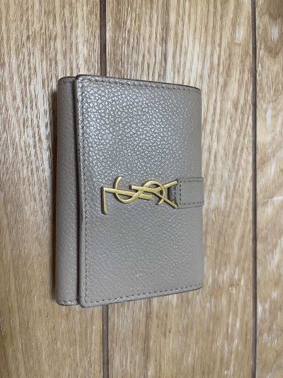 イブサンローラン  （ブランドバッグ）の商品画像 - 査定依頼日：2025年7月24日 - 最高査定価格：6,500円