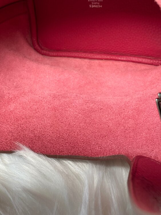 エルメス　ピコタンロックPM トリヨンクレマンス　ルビー　⬜︎R刻印（ブランドバッグ）の商品画像 - 査定依頼日：2025年2月7日 - 最高査定価格：270,000円