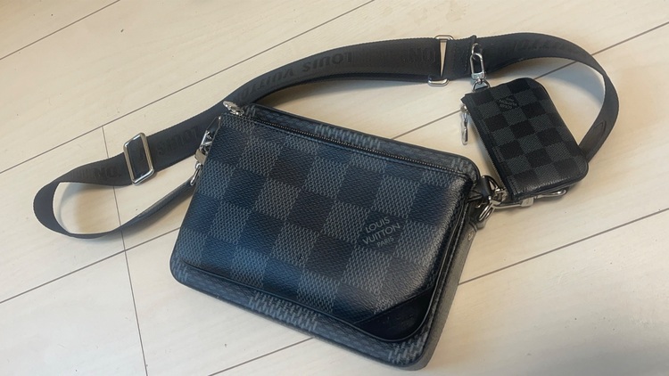 トリオメッセンジャー（ブランドバッグ）の商品画像 - 査定依頼日：2025年11月30日 - 最高査定価格：200,000円