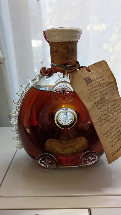 ブランデー レミーマルタン （お酒）の商品画像 - 査定依頼日：2026年1月31日 - 最高査定価格：100,000円