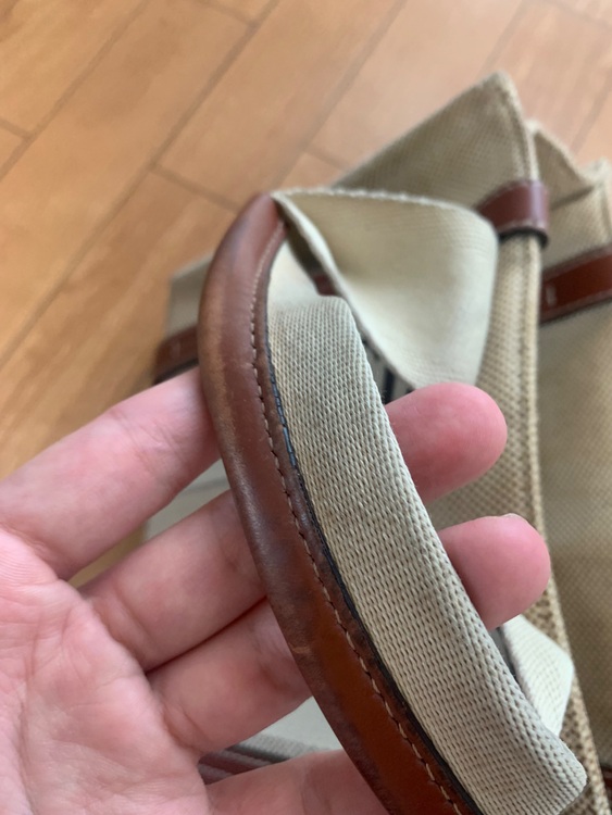 Woody ミニトートバック（ブランドバッグ）の商品画像 - 査定依頼日：2025年10月16日 - 最高査定価格：30,000円