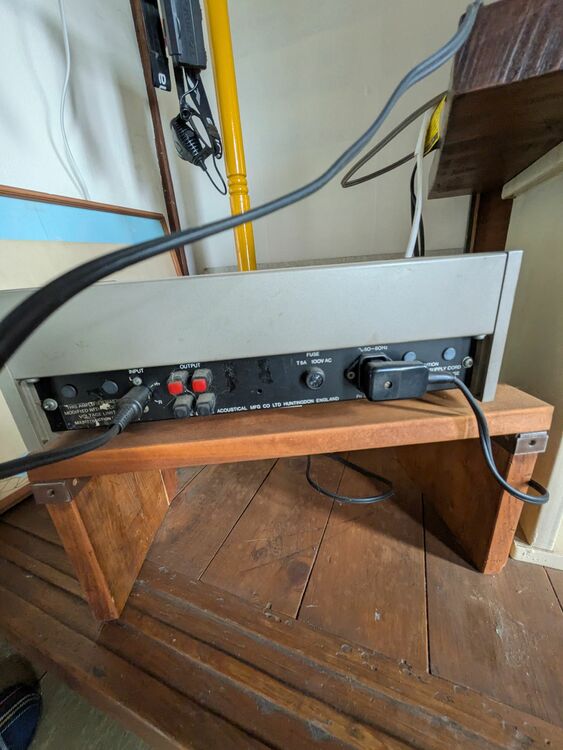 QUDA A405ステレオパワーアンプ（オーディオ・スピーカー）の商品画像 - 査定依頼日：2025年10月16日 - 最高査定価格：10,000円