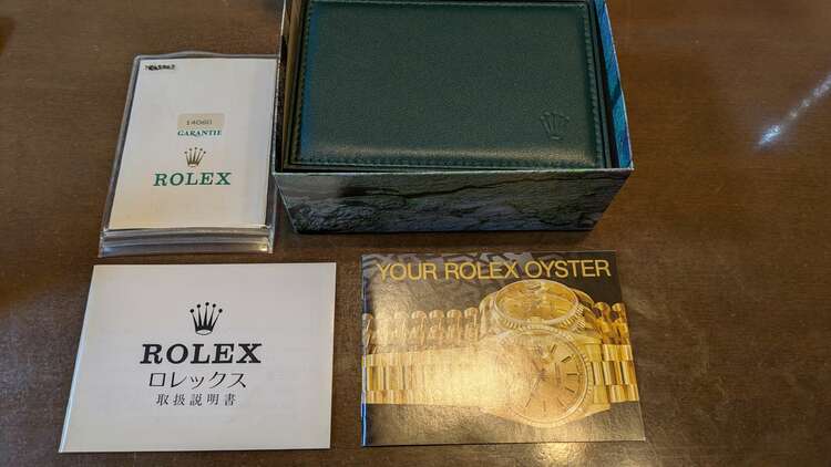 ロレックス サブマリーナー 14060（高級時計）の商品画像 - 査定依頼日：2025年1月14日 - 最高査定価格：1,200,000円