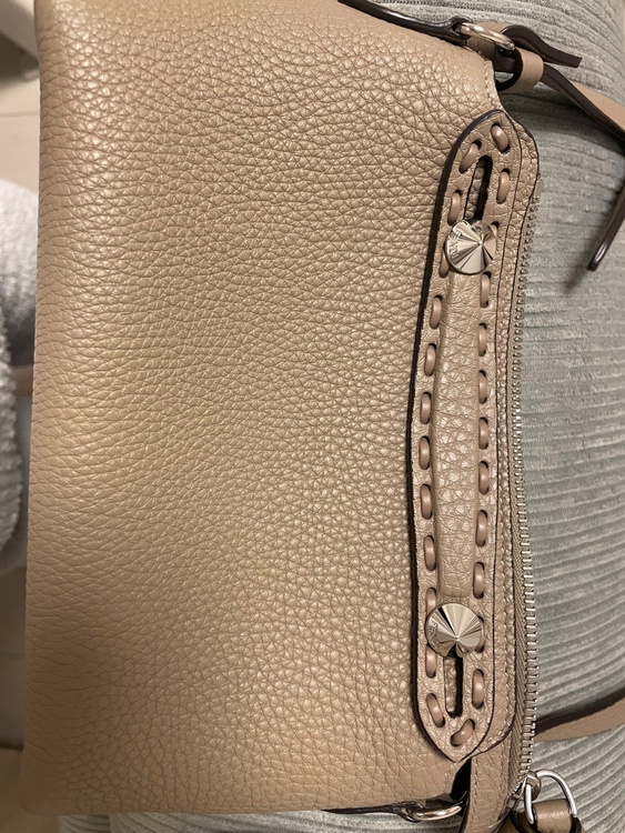 フェンディ  （ブランドバッグ）の商品画像 - 査定依頼日：2026年3月20日 - 最高査定価格：150,000円