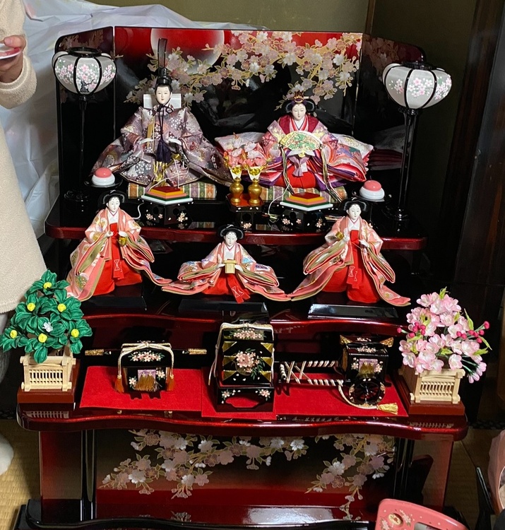 雛人形（美術品・骨董品）の商品画像 - 査定依頼日：2026年2月16日 - 最高査定価格：3,000円