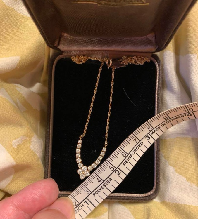 ダイヤモンドペンダントアンティーク（宝石）の商品画像 - 査定依頼日：2025年7月14日 - 最高査定価格：300,000円