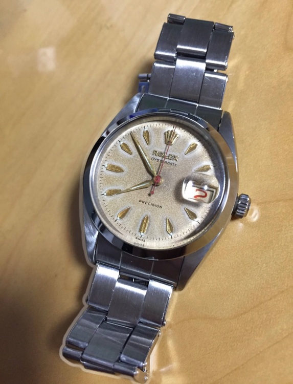 ロレックス その他 オイスターデイト（高級時計）の商品画像 - 査定依頼日：2025年11月4日 - 最高査定価格：300,000円