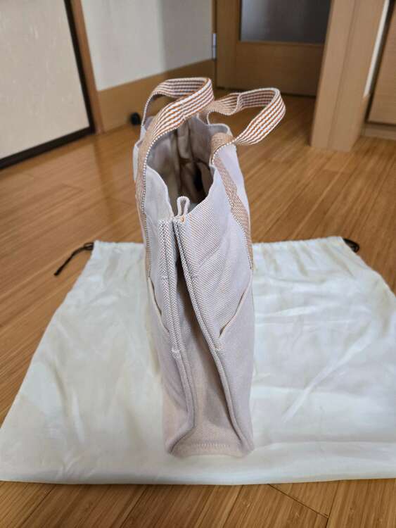 エルメス　フールトゥ（ブランドバッグ）の商品画像 - 査定依頼日：2025年2月9日 - 最高査定価格：25,000円